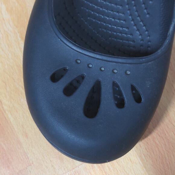 Crocs Black Thea Flats Slingbacks 11701 Croslite Comfort Casual Work - Size 10 - Picture 2 of 15